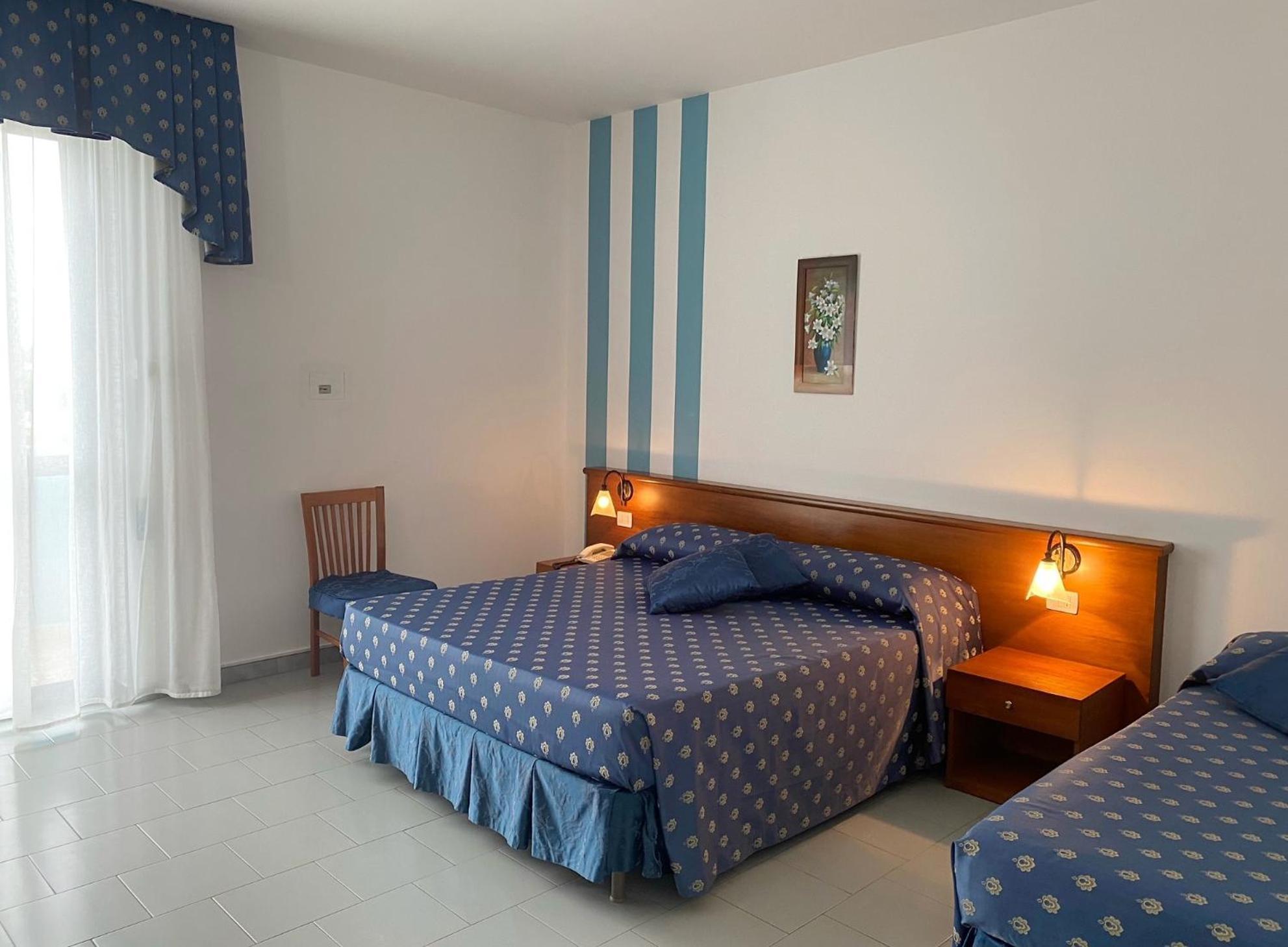 Hotel Villaggio Aurora San Pietro in Bevagna Luaran gambar