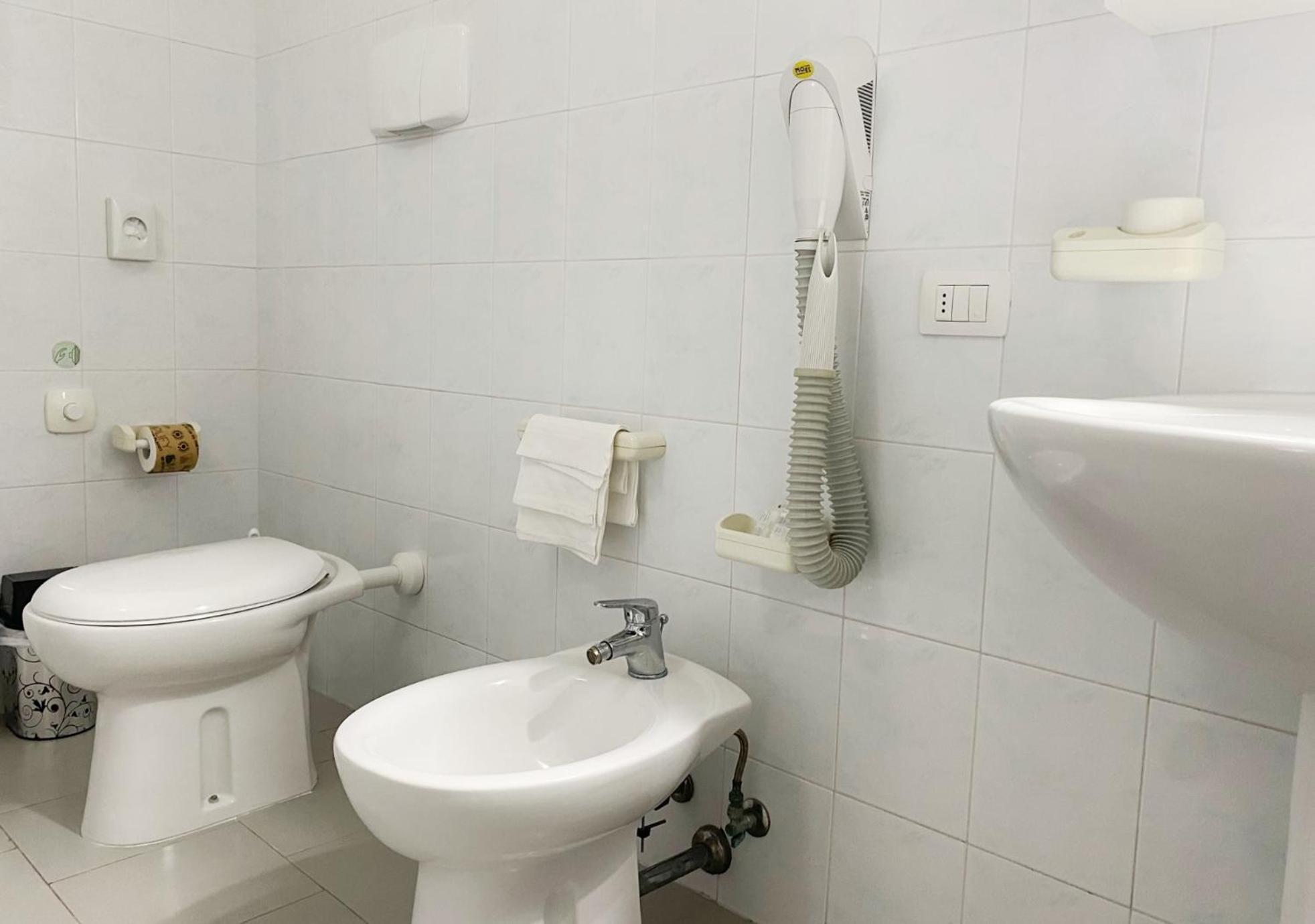 Hotel Villaggio Aurora San Pietro in Bevagna Luaran gambar